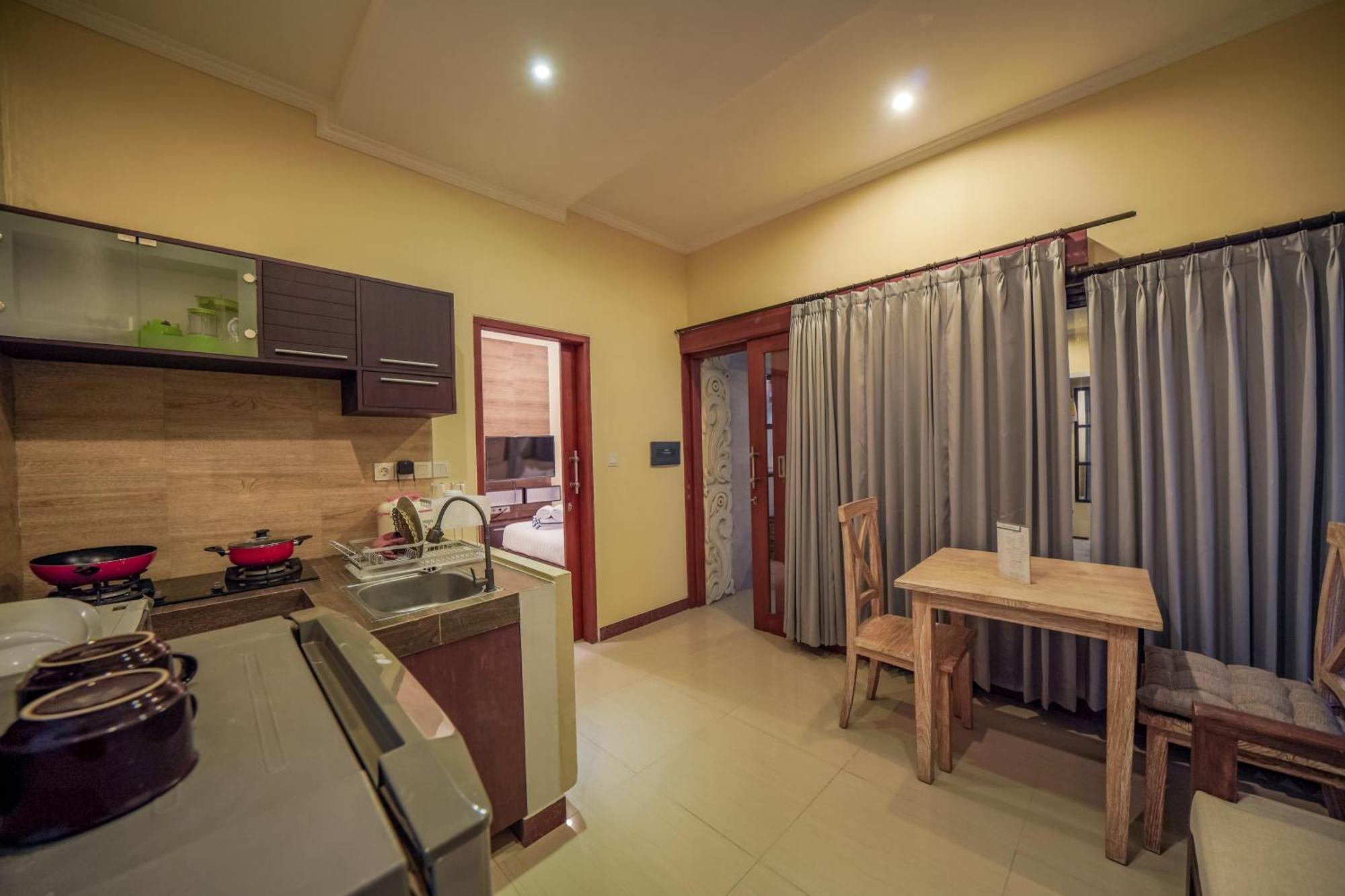 Padma Lodge Legian Seminyak Pokoj fotografie