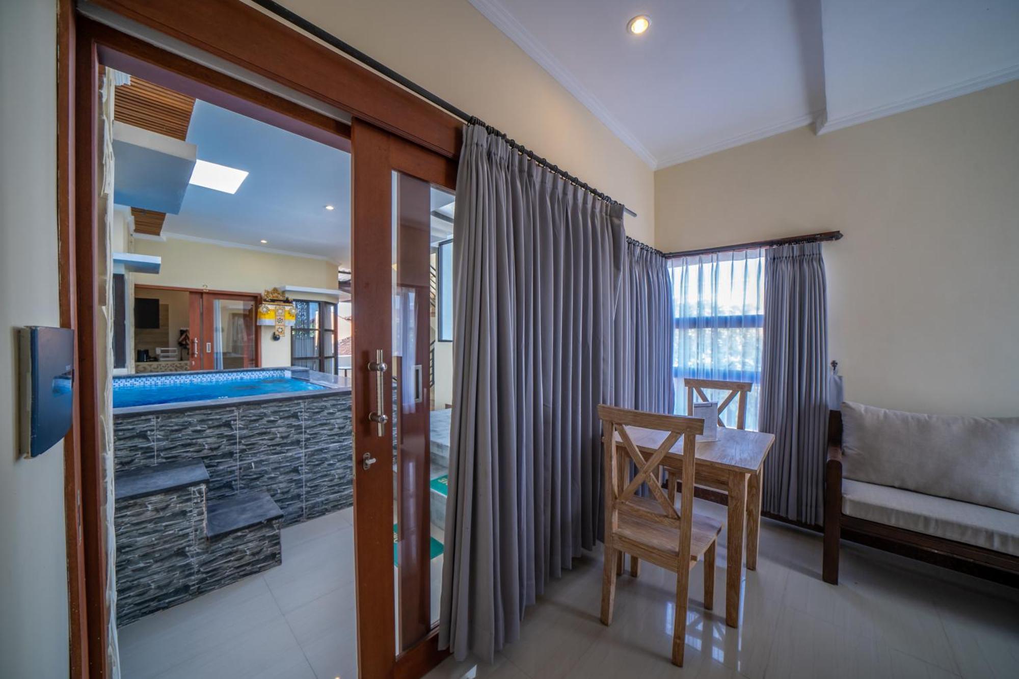 Padma Lodge Legian Seminyak Pokoj fotografie